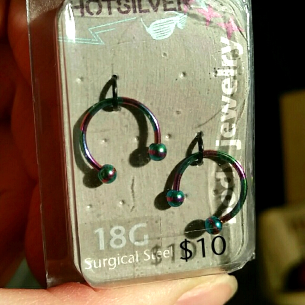 Green and pink Hot Silver earings or body jewelry